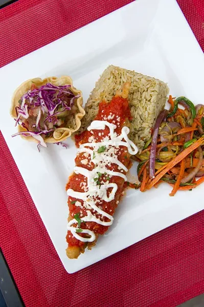 Yukatan-Taco-Stand_4767sc.jpg