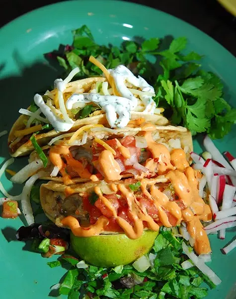Iguana-Lounge-Tacos-EAT-43mh.jpg