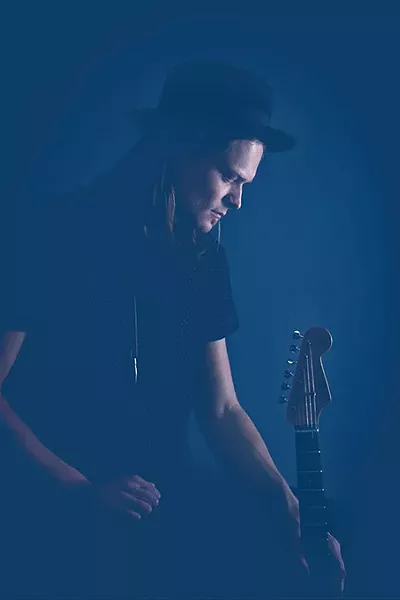 Shane-Henry_1.jpg