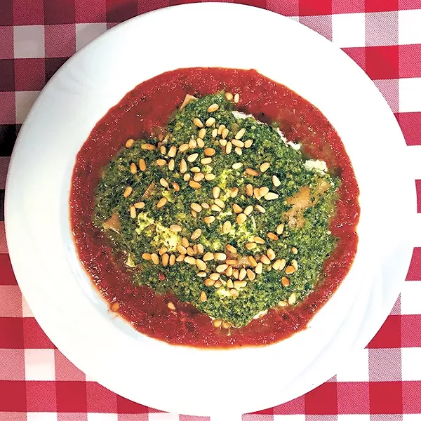 Flips_Pesto-1.jpg