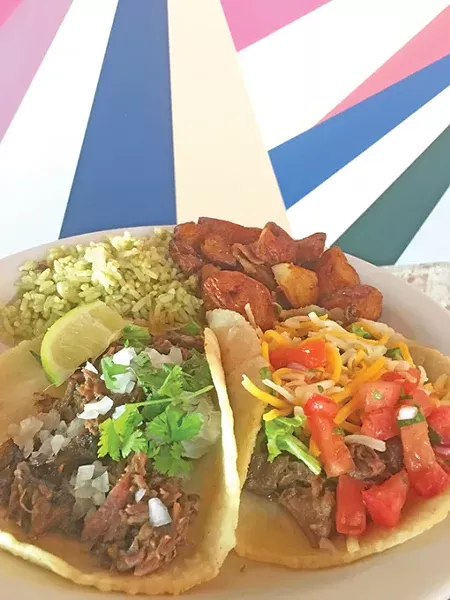 iguana_tacos_1_.jpg