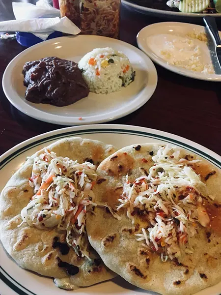 El Majahual pupusas - JACOB THREADGILL