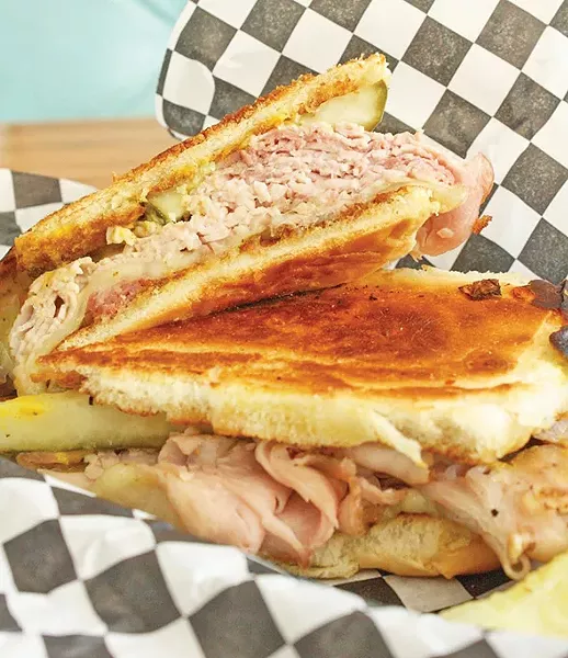 scotties_deli_1.jpg