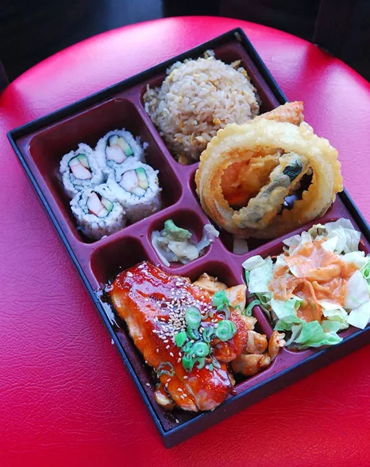 GoGo-Sushi_0220mh.jpg