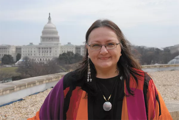SSH-at-NMAI-with-Capitol-in-background-2-28-11-by-Lucy-Fowle.jpg