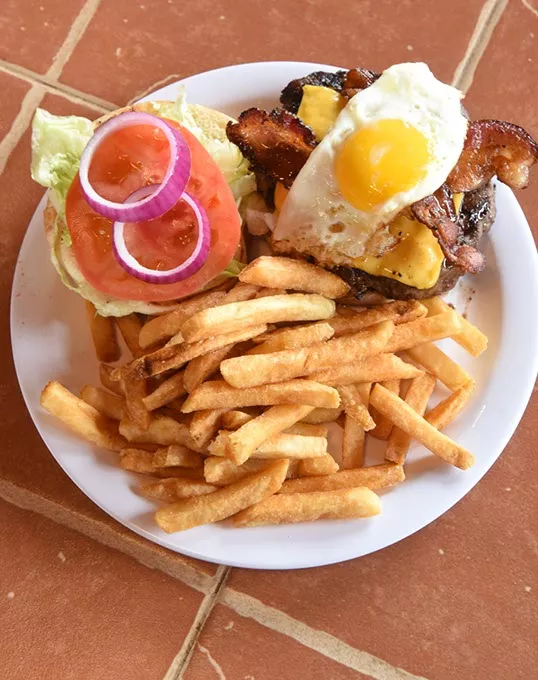Rockey-Mountain-Grill_2493mh.jpg
