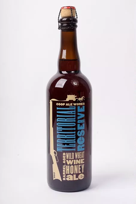 Coop Barrel Aged Wild Wheat Honey Ale for Fall Brew Review 2017. - GARETT FISBECK