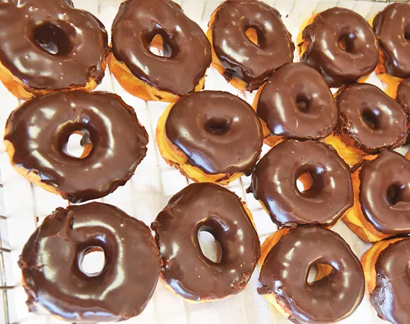 polar_donuts_7232mh.jpg
