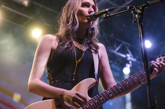 Love u forever: Photos from Jenny Lewis and Speedy Ortiz at the Beacham - PHOTO BY IANCARLO SUAREZ