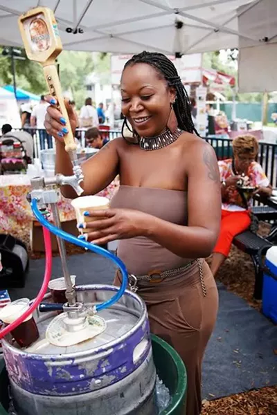 DOWNTOWN ORLANDO FARMER’S MARKET - PHOTO BY GAIL PECK