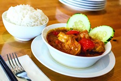 Malaysian-style curry at Mamak - PHOTO BY ROB BARTLETT