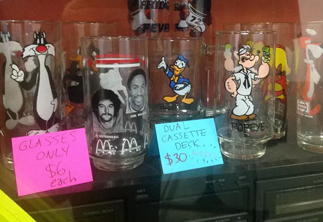 1000w_collectible_glassware.jpg