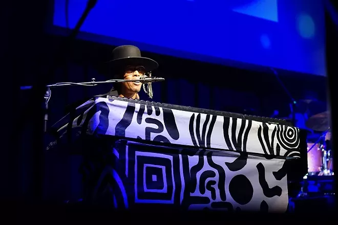 Raphael Saadiq at the Plaza Live - MICHAEL LOTHROP