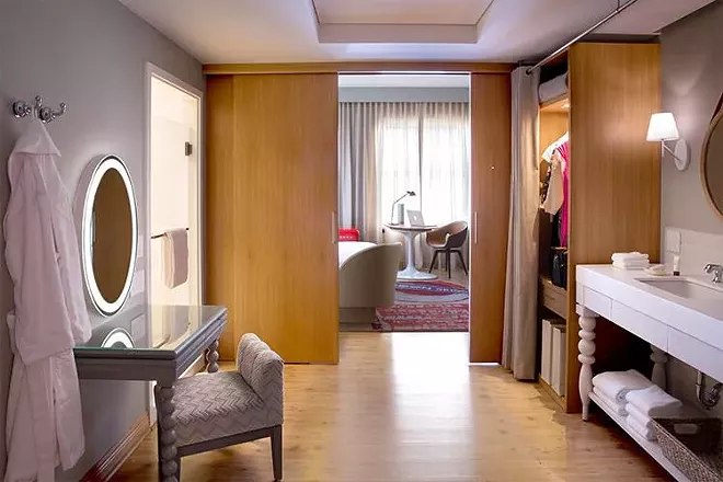 A room at the Virgin Hotel in Chicago - IMAGE VIA VIRGIN HOTELS CHIACGO