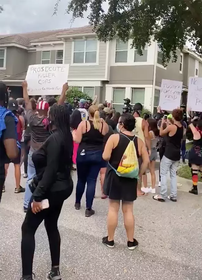 Protesters in Windermere on Saturday - PHOTO BY NATALIA JARAMILLO