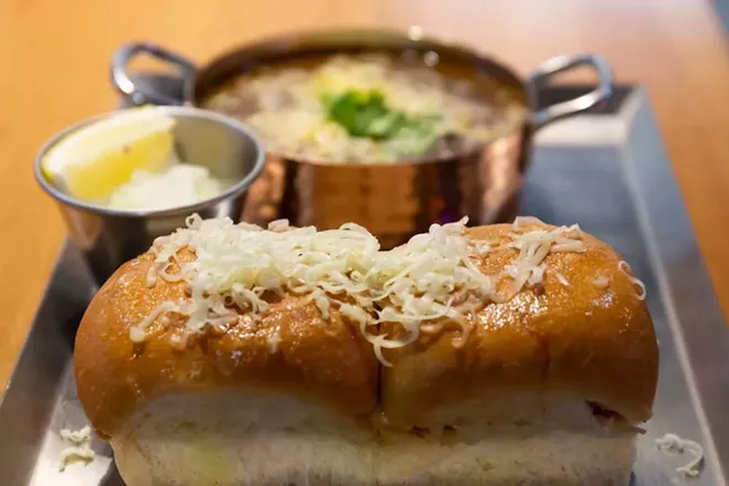 Daana Puri pav bhaji - PHOTO BY ROB BARTLETT