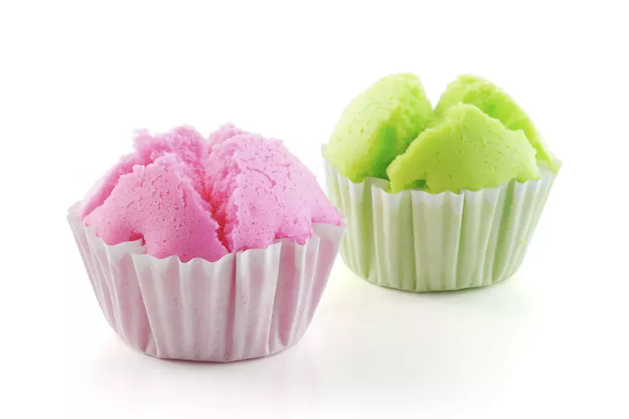 steamedcupcake-adobestock_201741567.jpeg