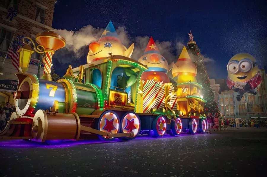 Universal Holiday Parade Featuring Macy’s - PHOTO COURTESY UNIVERSAL STUDIOS