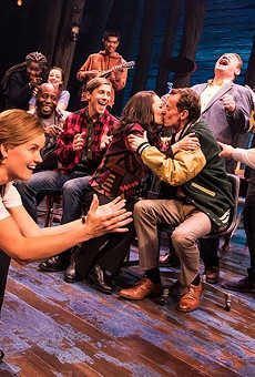 Touring Broadway hit 'Come From Away' overwhelms at Orlando's Dr. Phillips Center