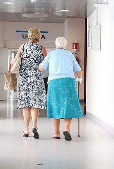 Florida lawmaker files proposal to ensure nursing homes have backup air conditioning
