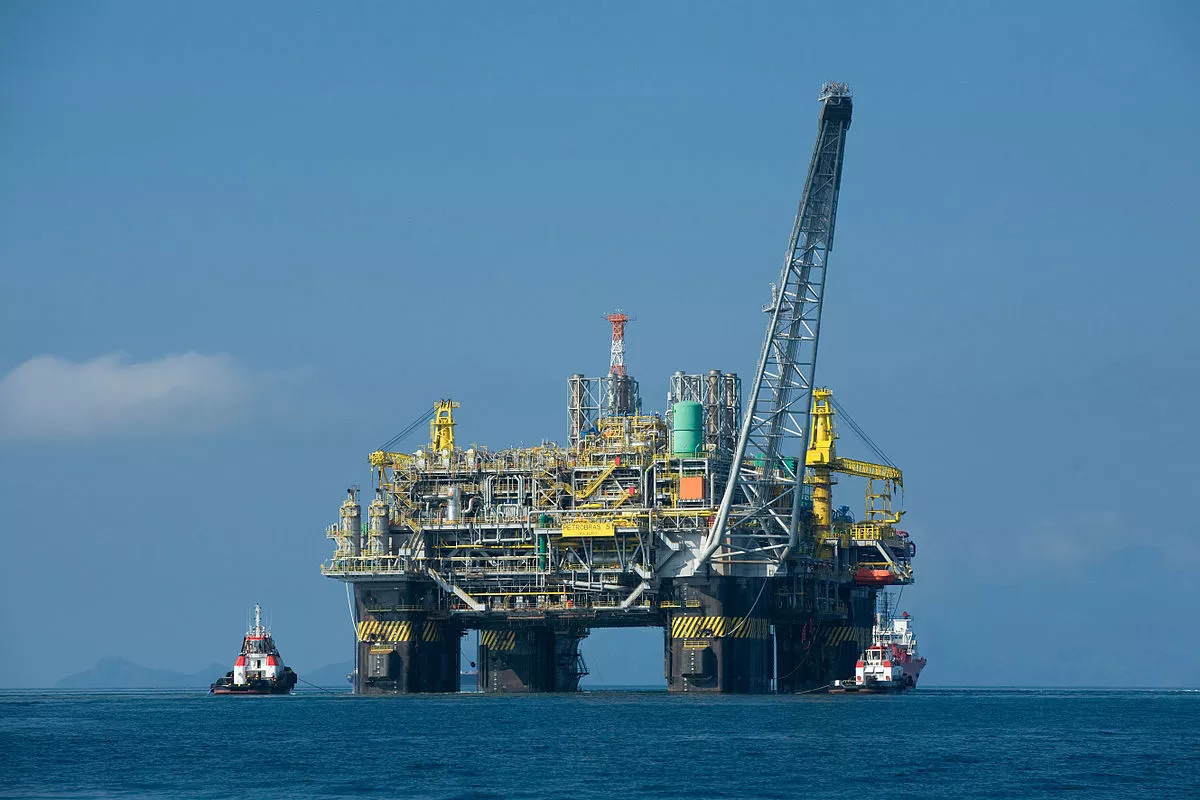 Babe leather buddy fuck Oil rig jobs jacksonville fl