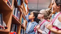 Struggling Florida students could receive free monthly book deliveries