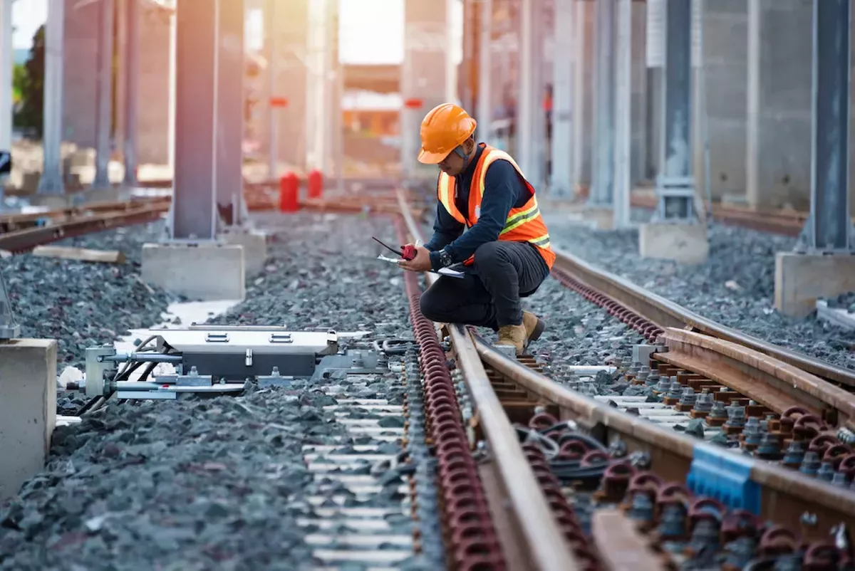 The GOP Catch-22: Fixing infrastructure is great, so long as you don't raise taxes or increase the deficit | Columns | Orlando - Vimarsana News