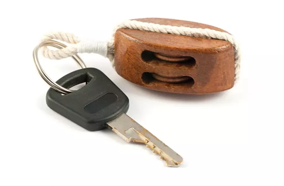 lastpage_derekbellhouseboatkeys.jpg