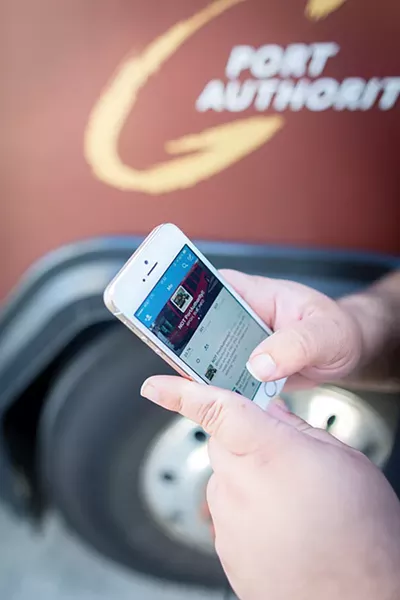 Amateur transit-spotter tries to fill PAT's real-time information void