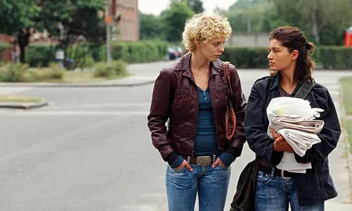 19_film1_edge_of_heaven.jpg