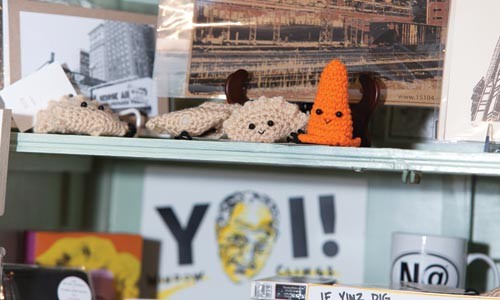 Small, cute and so Pittsburgh: Alicia Kachmar's mini-knits - RENEE ROSENSTEEL