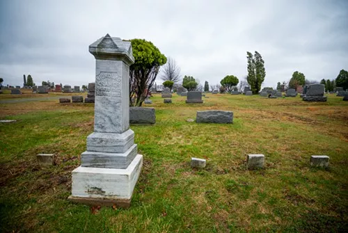 Tombstone from the opening scene of Night of the Living Dead featured in Urbans book.