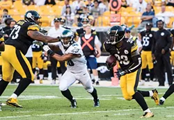 With Le’Veon Bell suspended, Fitzgerald Toussaint will get a chance to play out of the Steelers backfield. - CP PHOTO BY LUKE THOR TRAVIS