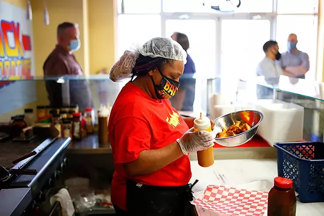 A Newcomers Guide to Pittsburgh Food and Drink