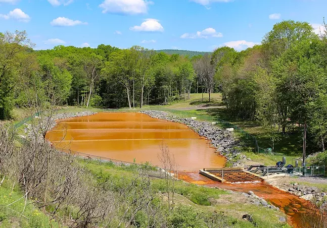 Billions on way to attack abandoned mine pollution in Pennsylvania (3)