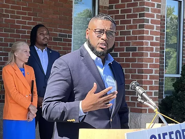Austin Davis among officials, activists calling for voters to elect gun reform candidates