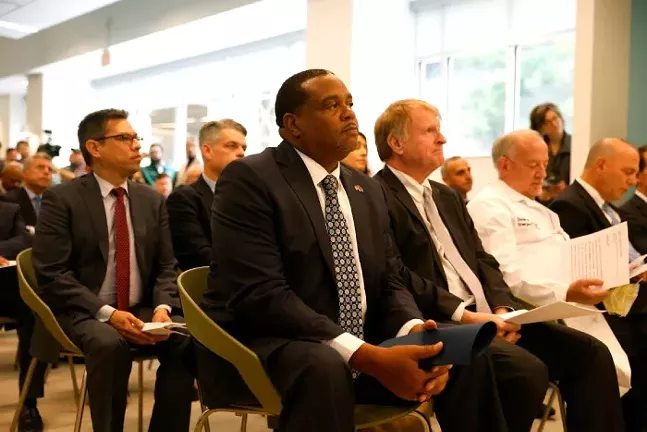 Pittsburgh officials dedicate new low-barrier homeless shelter with wraparound services (6)