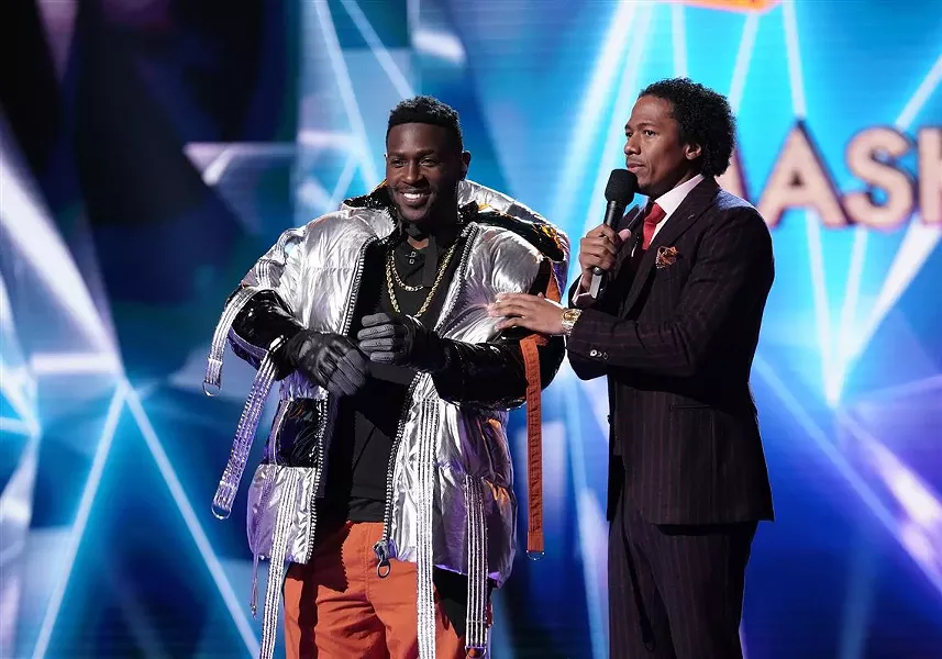 Antonio Brown performed "My Prerogative" as a stylish hippo - MICHAEL BECKER/FOX