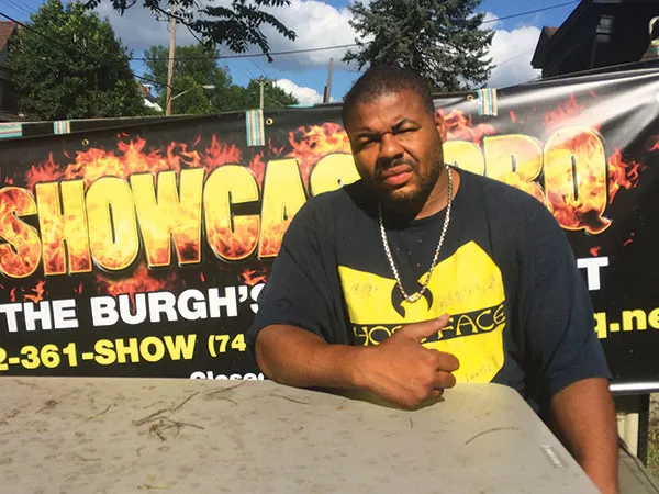 Andrew Allen at his Showcase Barbeque - PHOTO BY JOSEPH PEISER