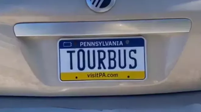 Stay Weird, Pittsburgh: The Fetter Man song, Pittsburgh's best tour guide, and Hurt