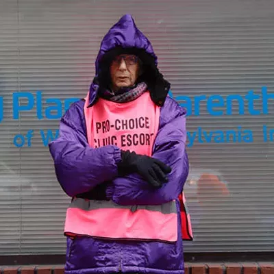 Meet an abortion clinic escort with 30 years on the lines