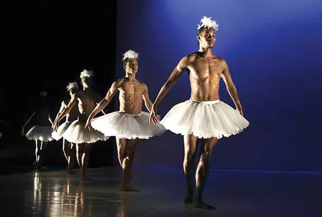 Dada Masilo S Reimagined Swan Lake Explores Homophobia And Aids