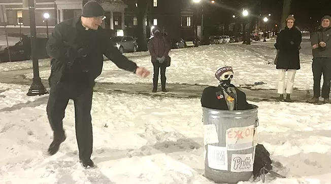Pittsburgh environmental activists attempt to "exorcise" politicians, institutions who support fossil fuels - Vimarsana News
