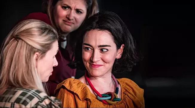 Quantum Theatre's Plano offers bizarre time warp in the Lone Star state | Theater | Pittsburgh - Vimarsana News