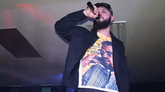 Pittsburgh rapper DG Deep combines cautionary lyrics with effortless flow - Vimarsana News