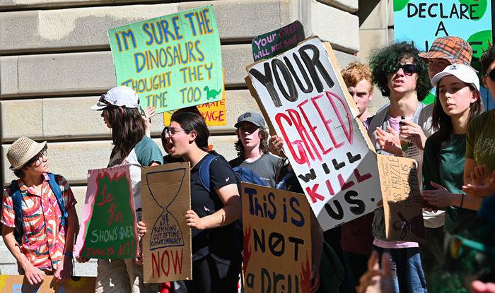 Good Morning, News: Youth Climate Strike, More "Death of Portland" Bullshit, and Awful Men Who Won't Shut Their Mouths - Vimarsana News
