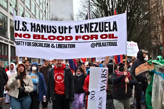 Hundreds of Portlanders Protest US Attack on Venezuela