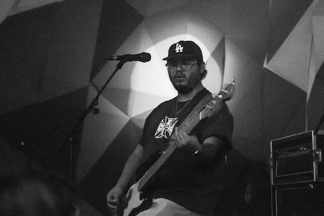 Concert Review: Glare Shine in the Shadow of Shoegaze Giants