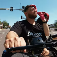 St. Louis Maniac Gets Straight Razor Shave and Haircut While Riding a Harley
