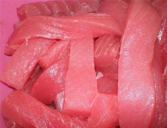 Tuna strips (we think). - IMAGE VIA